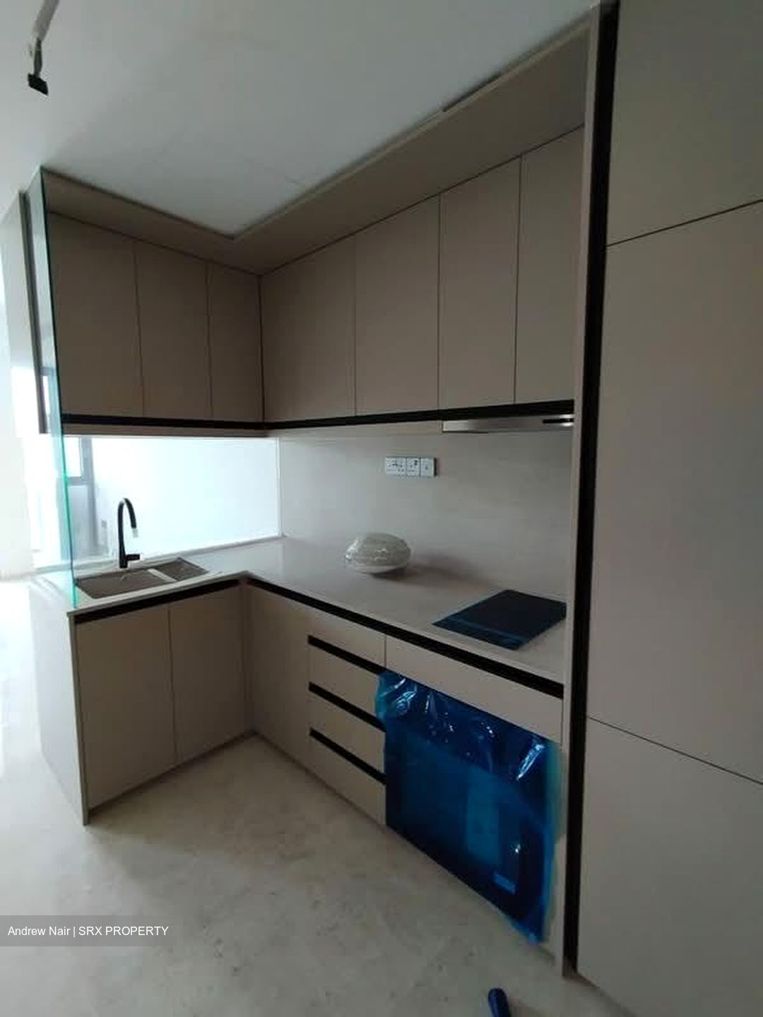 Hill House (D9), Apartment #592945601